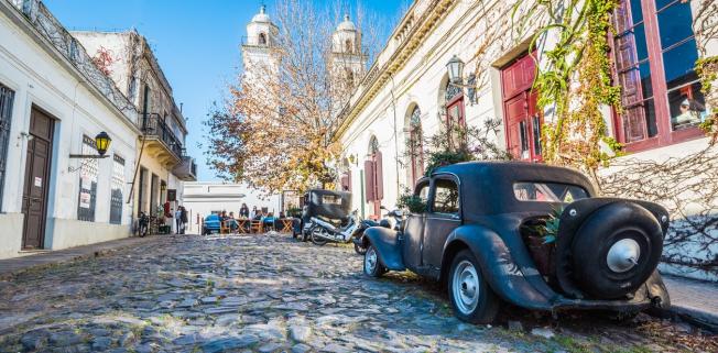 COLONIA DEL SACRAMENTO - MINI TURISMO 2025