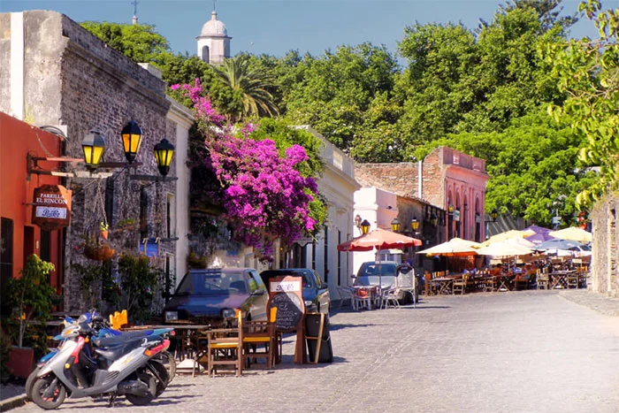 COLONIA DEL SACRAMENTO - TEMPORADA  2025